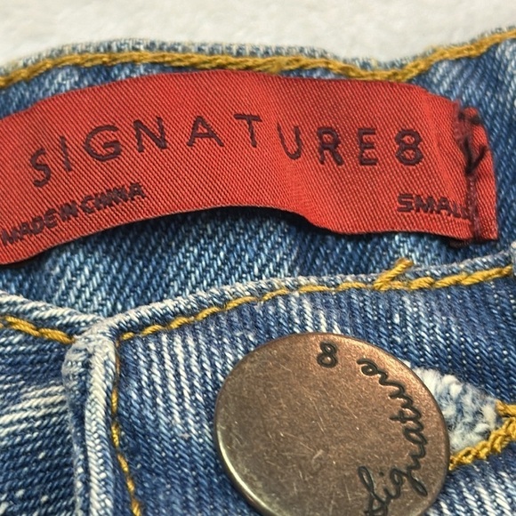 Signature8 Destroyed Five Pocket Button Fly Shorts Small - Picture 5 of 6